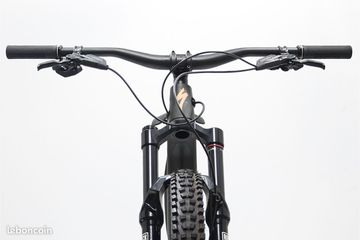 Used Specialized Stumpjumper Evo Ltd 2023 Mountainbike, Black — image 4 of 10