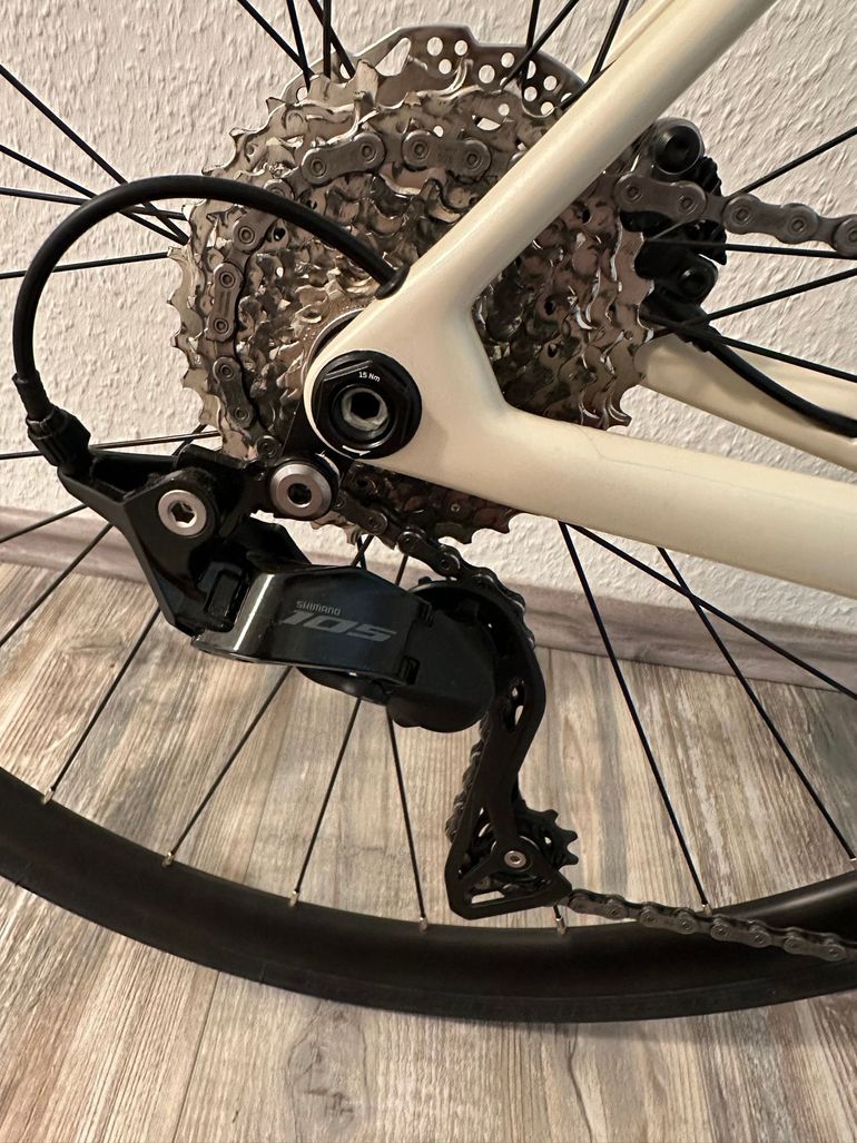 Used Orbea ORCA M30 2024 2024 Road & Gravel, White — image 3 of 5