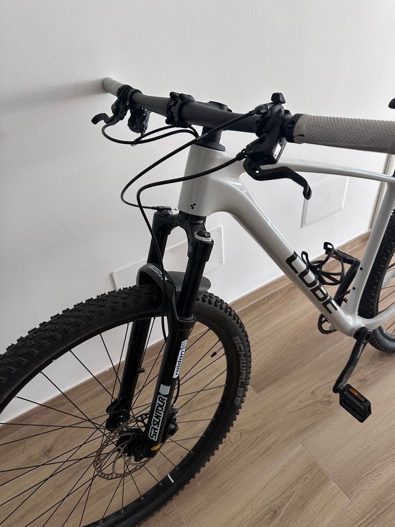 Used CUBE REACTION C:62 ONE 2025 2025 Mountainbike, White, 27.5, 29 — image 3 of 6