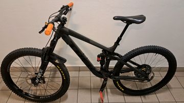 Used Trek Remedy Other 2018 Mountainbike, Black — image 2 of 9