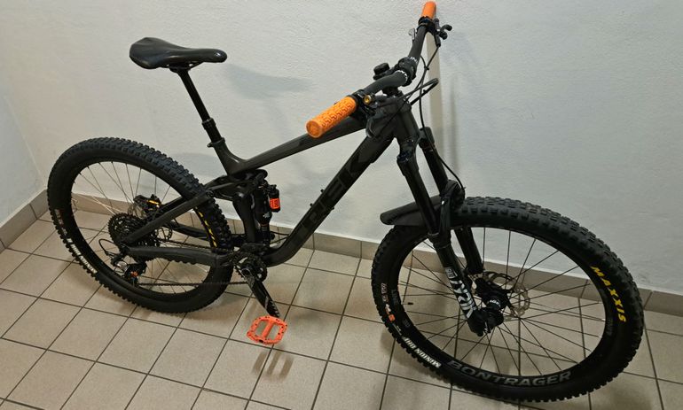 Used Trek Remedy Other 2018 Mountainbike, Black — image 9 of 9