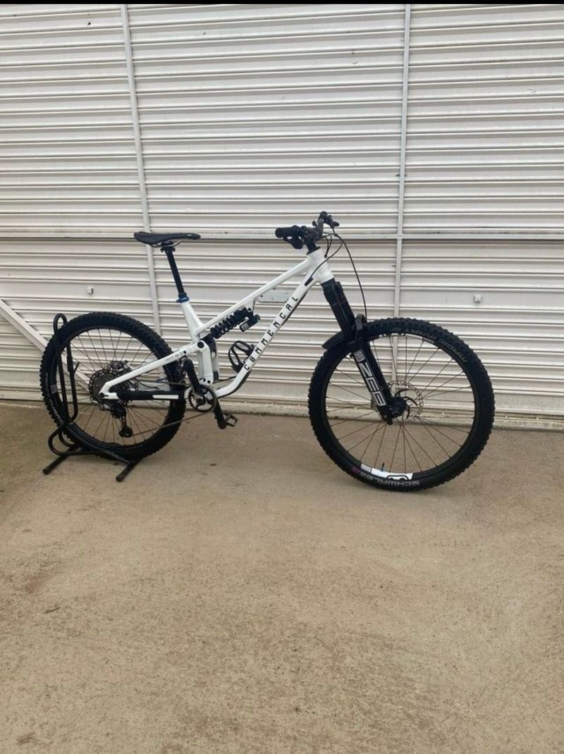 Commencal META SX Shimano XTR 2025 MTB d'occasion