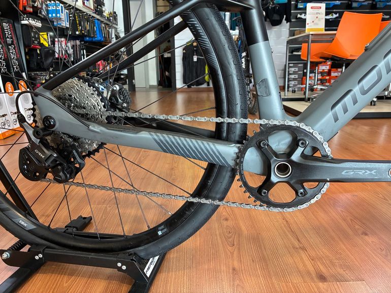 Used Mondraker DUSTY 2025 2025 Road & Gravel, Light Gray — image 3 of 7