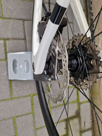 Used CUBE ATTAIN C:62 SLX 2025 2025 Road & Gravel, Light Gray — image 3 of 6