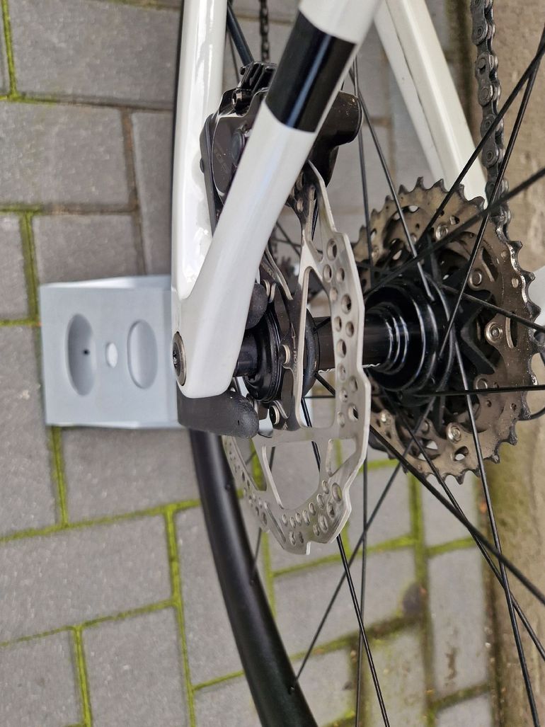 Used CUBE ATTAIN C:62 SLX 2025 2025 Road & Gravel, Light Gray — image 3 of 6