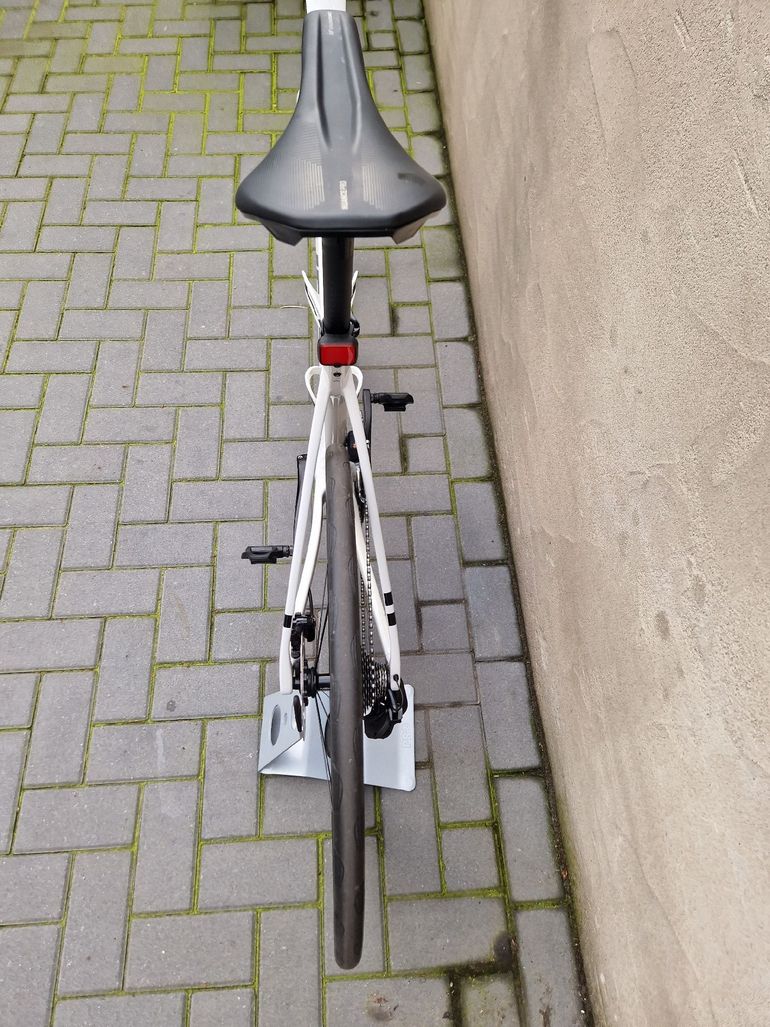 Used CUBE ATTAIN C:62 SLX 2025 2025 Road & Gravel, Light Gray — image 5 of 6