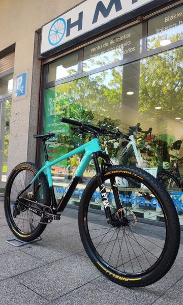 Used Berria BRAVO 7 2022 2022 Mountainbike, Blue, 29 — image 9 of 10