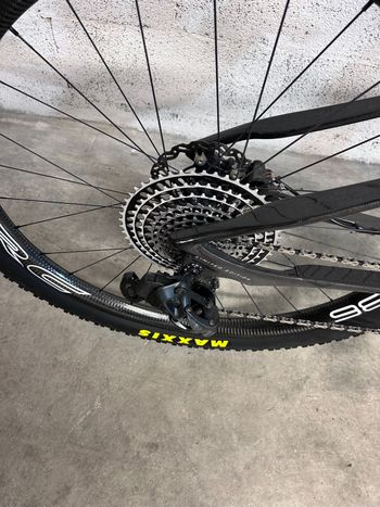Used RDR Deus 2.0 2022 Mountainbike, Black — image 4 of 5