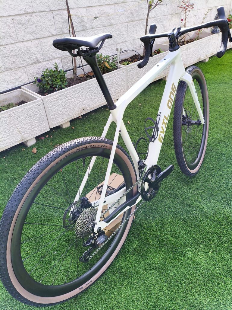 Used NO-LOGO Gr048 Seraph Tan Tan 2025 Road & Gravel, White — image 10 of 14