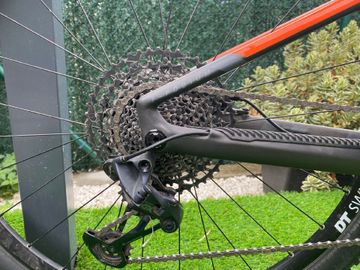 Used Mondraker F-Podium Carbon 2021 2021 Mountainbike, Black, 29 — image 3 of 12
