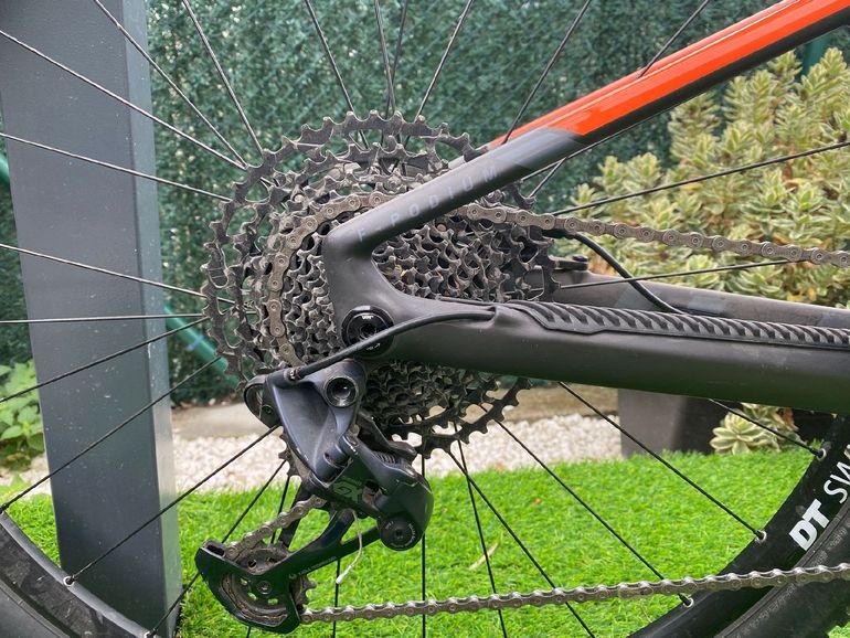 Used Mondraker F-Podium Carbon 2021 2021 Mountainbike, Black, 29 — image 3 of 12