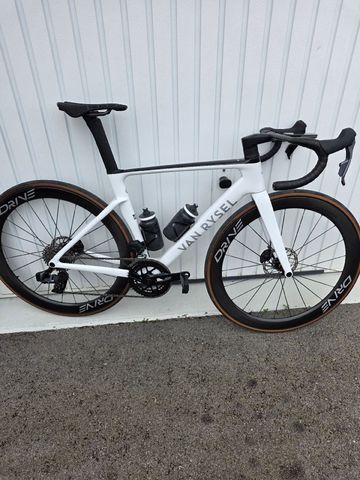 Used Van rysel RCR Rival AXS 2025 Road & Gravel, White — image 1 of 3