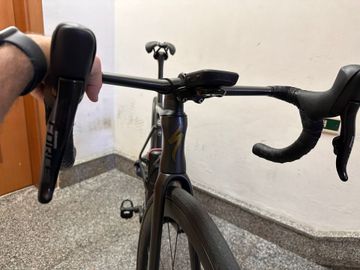 Używany Specialized Tarmac Sl7 2022 Road & Gravel — zdjęcie 3 z 7