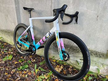Used Seka Exceed 105 Di2 2024 Road & Gravel