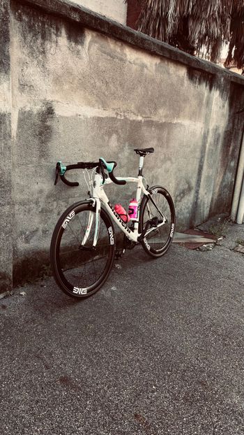 Used Bianchi C2C 100 Strade 2016 Road & Gravel, White — image 2 of 4