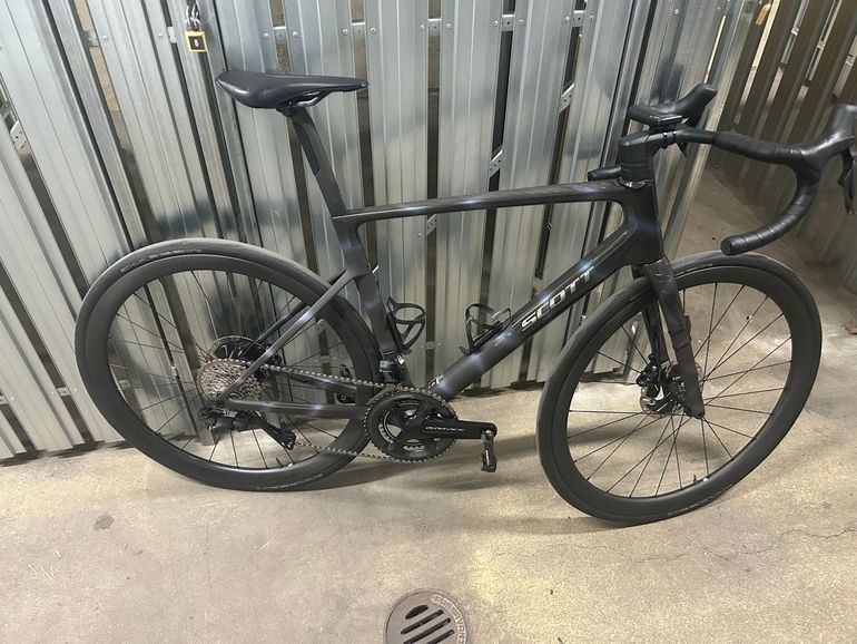 Used Scott Scott Adict RC 10 Dura Ace 2025 Road & Gravel, Black — image 1 of 4