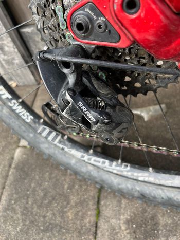 Used Canyon Cf 2017 2.0 2017 Mountainbike, Red — image 9 of 9