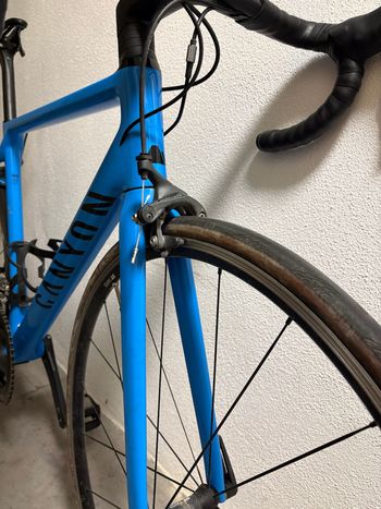 Used Canyon Ultimate CF SL 8 2021 2021 Road & Gravel, Blue — image 5 of 6