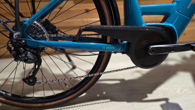 Used Trek Verve+ 2024 Mountainbike, Blue — image 3 of 13