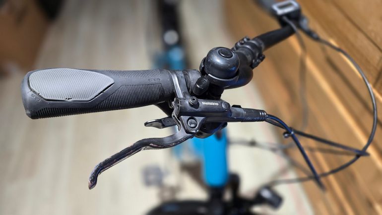 Used Trek Verve+ 2024 Mountainbike, Blue — image 8 of 13