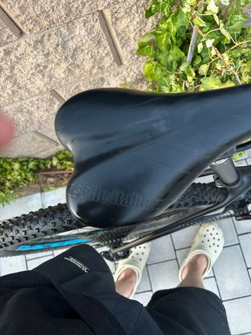 Used Canyon Exceed CF SL 5.0 2020 Mountainbike, Black — image 6 of 11