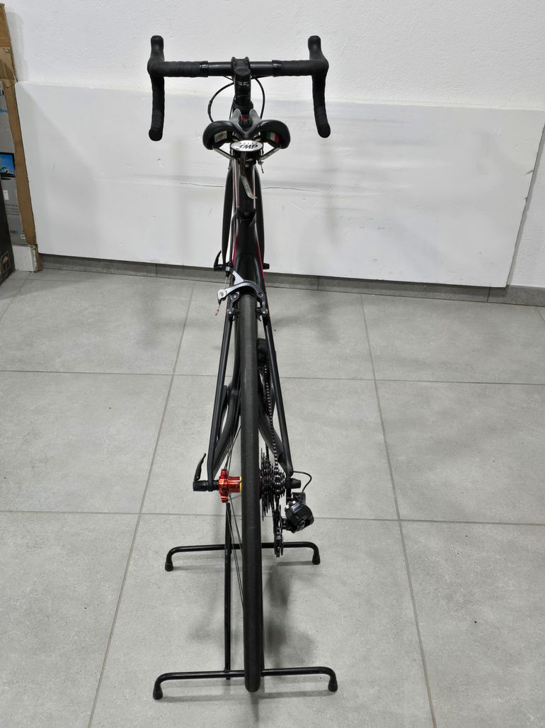 Used Canyon Ultimate CF SL 9 Di2 2017 Road & Gravel, Black — image 3 of 5