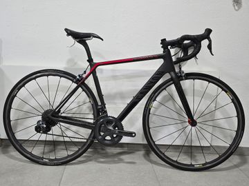 Used Canyon Ultimate CF SL 9 Di2 2017 Road & Gravel, Black — image 1 of 5