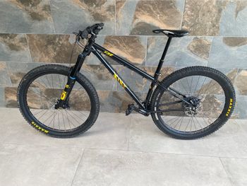 Used Kona Honzo Shimano Deore XT 2024 MTB