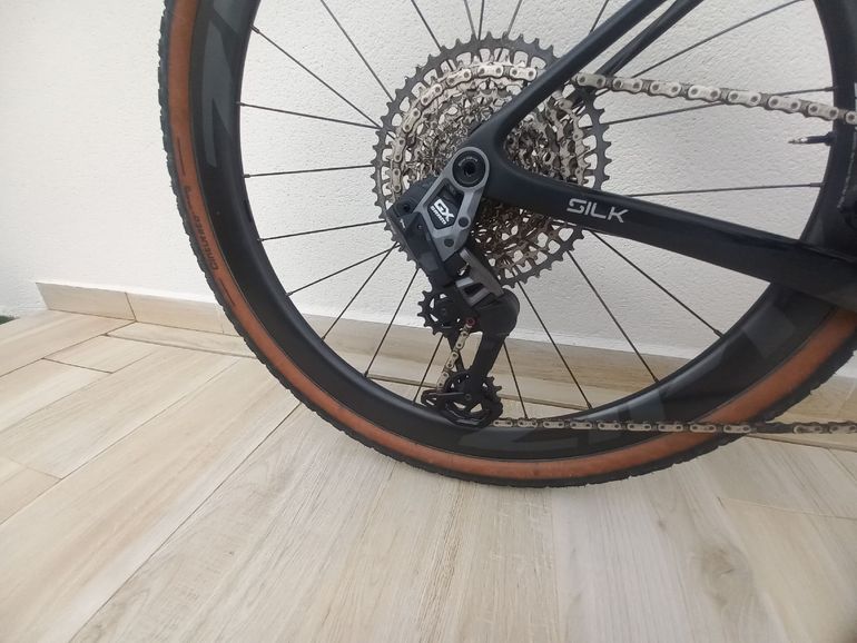 Used Megamo Silk SRAM Rival 2024 Road & Gravel, Black — image 4 of 9