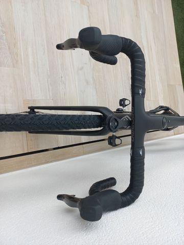 Used Megamo Silk SRAM Rival 2024 Road & Gravel, Black — image 6 of 9