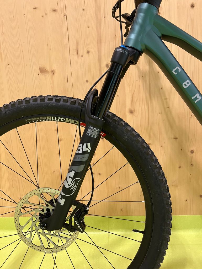 Used Commencal T.E.M.P.O. ESSENTIAL 2023 2023 Mountainbike, Green, 29 — image 4 of 6