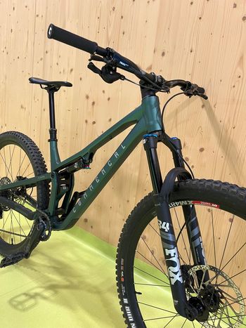 Used Commencal T.E.M.P.O. ESSENTIAL 2023 2023 Mountainbike, Green, 29 — image 5 of 6