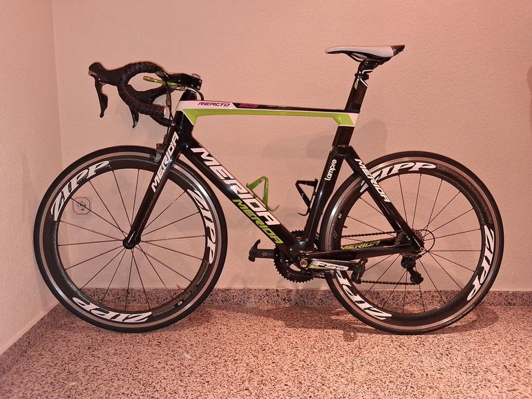 Used Merida Reacto CF 905 2014 2014 Road & Gravel, Black — image 2 of 5