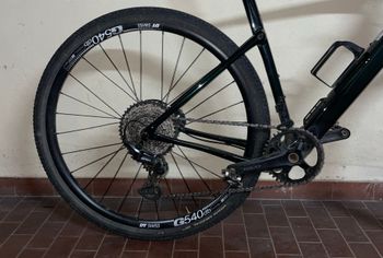 Used Cannondale Topstone Carbon 2 Lefty 2024 2024 Road & Gravel, Green — image 3 of 7