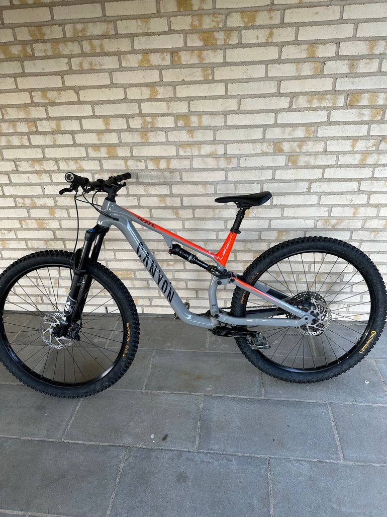 Used Canyon Neuron 7 2021 2021 Mountainbike, Light Gray, 27.5, 29 — image 2 of 3