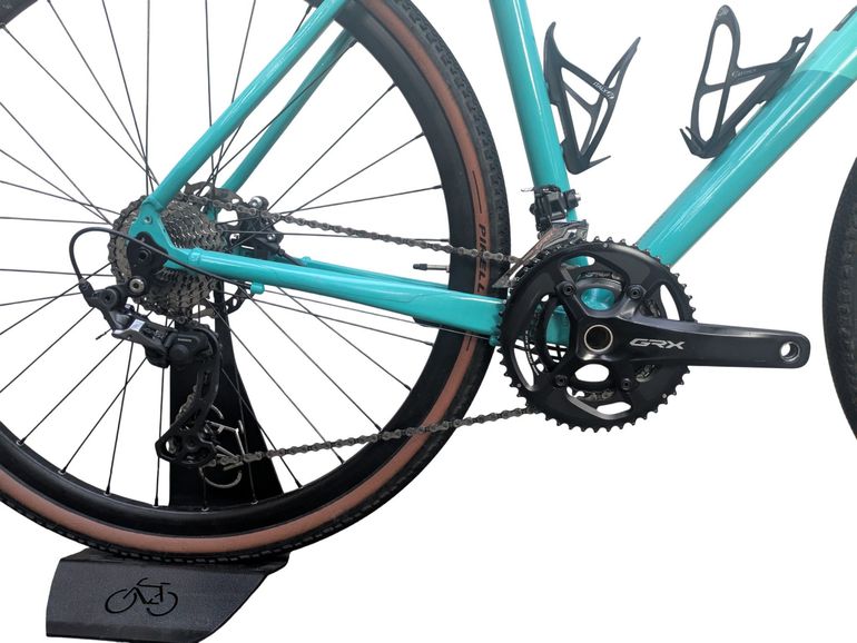 Used Bianchi Impulso GRX 600 2023 2023 Road & Gravel, Blue — image 2 of 14