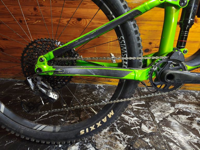 Used Merida ONE-SIXTY 8000 2018 2018 Mountainbike, Green, 27.5 — image 5 of 6