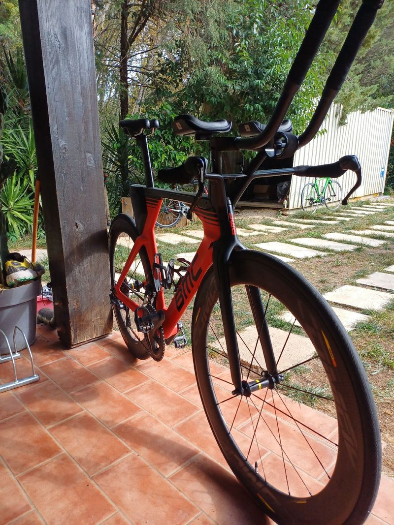 Used BMC Timemachine Shimano Ultegra Di2 2023 Road & Gravel, Red — image 2 of 5