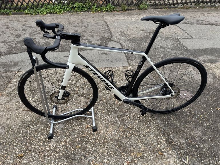 Used Stevens Xenith 2023 Road & Gravel, White — image 2 of 12
