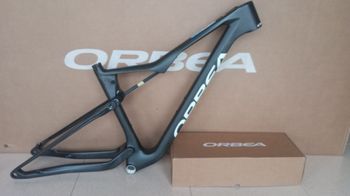 Used Orbea Oiz Frameset 2025 Mountainbike, Light Gray — image 3 of 7