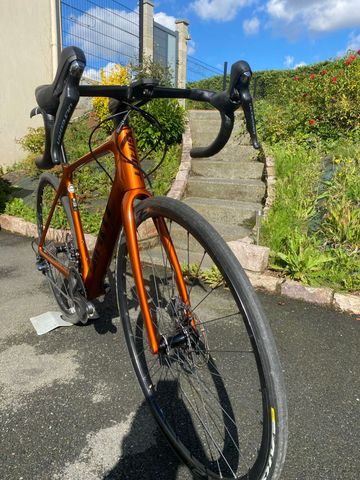Used Giant TCR Advanced Disc 1 2022 2022 Road & Gravel, Orange — image 7 of 10