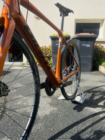 Used Giant TCR Advanced Disc 1 2022 2022 Road & Gravel, Orange — image 2 of 10