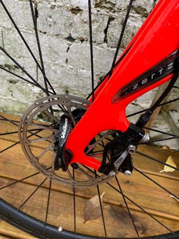 Specialized Roubaix SL4 Elite Disc 2016 2016 Road & Gravel usato, Rosso — immagine 3 di 15