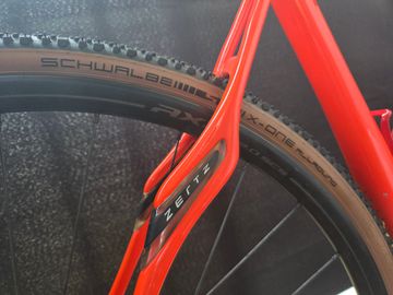 Specialized Roubaix SL4 Elite Disc 2016 2016 Road & Gravel usato, Rosso — immagine 7 di 15