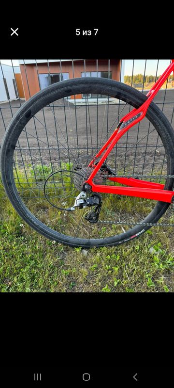 Specialized Roubaix SL4 Elite Disc 2016 2016 Road & Gravel usato, Rosso — immagine 4 di 15