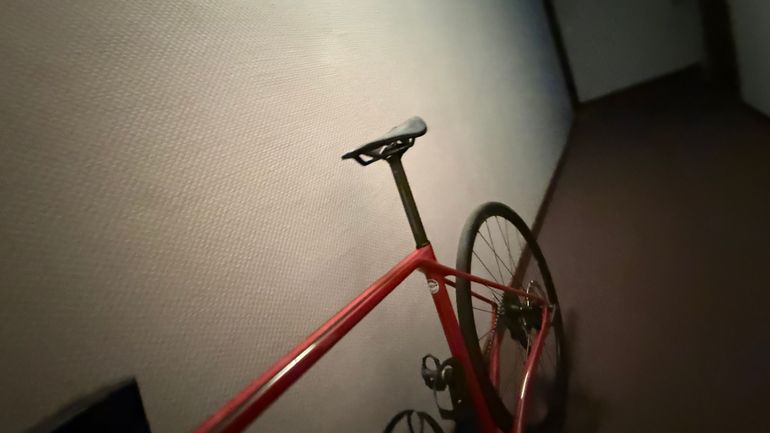 Used Canyon Ultimate CF SL 7 Disc 2022 2022 Road & Gravel, Red — image 10 of 11