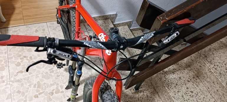 Used Charge Cooker 2015 Mountainbike, Red, 27.5 (650B) — image 2 of 4