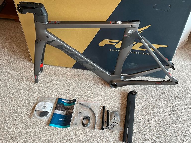 Used FELT AR AVANCED 2024 Road & Gravel, Light Gray — image 10 of 11