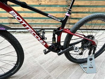 Used Bottecchia Gardena 2024 Mountainbike, Red — image 7 of 11