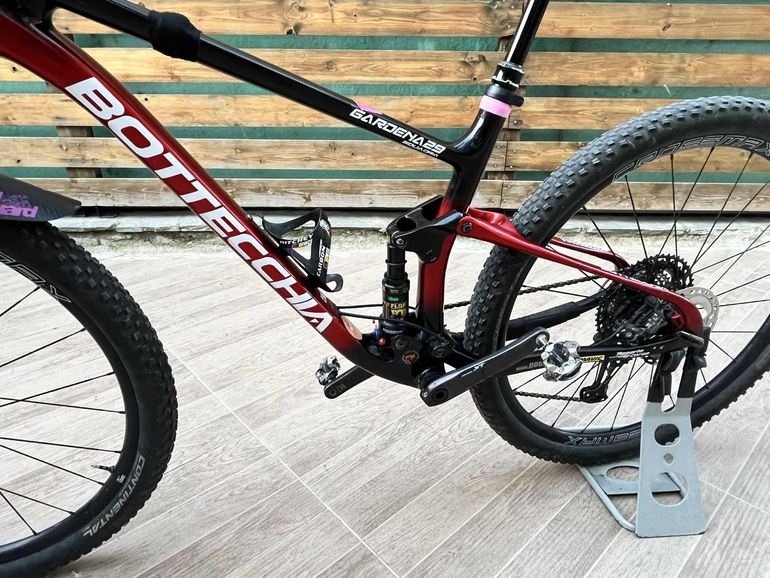 Used Bottecchia Gardena 2024 Mountainbike, Red — image 7 of 11